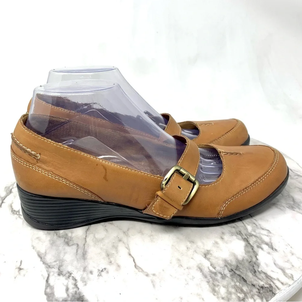 Natural Soul by Naturalizer Bakten Mary Jane Brown Leather Wedges 9 Classic